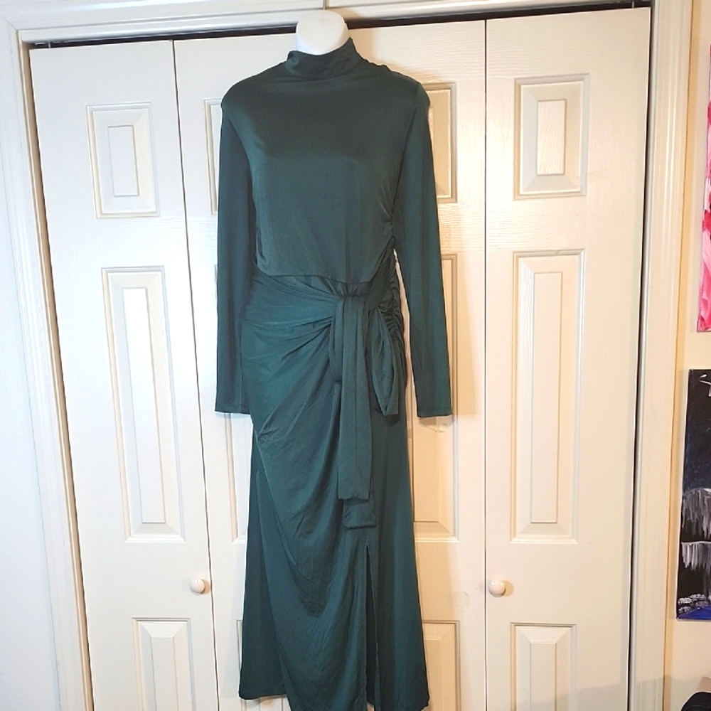 Eloquii Green Ruched Mock Neck Sheath Dress